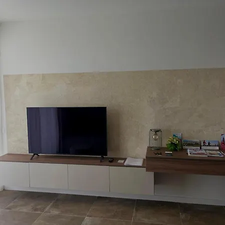 Alandgio Smart Apartment